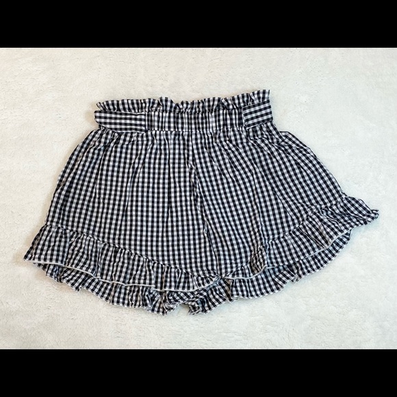 Adorable Black and White Checkered Two Piece Set - Picture 2 of 9